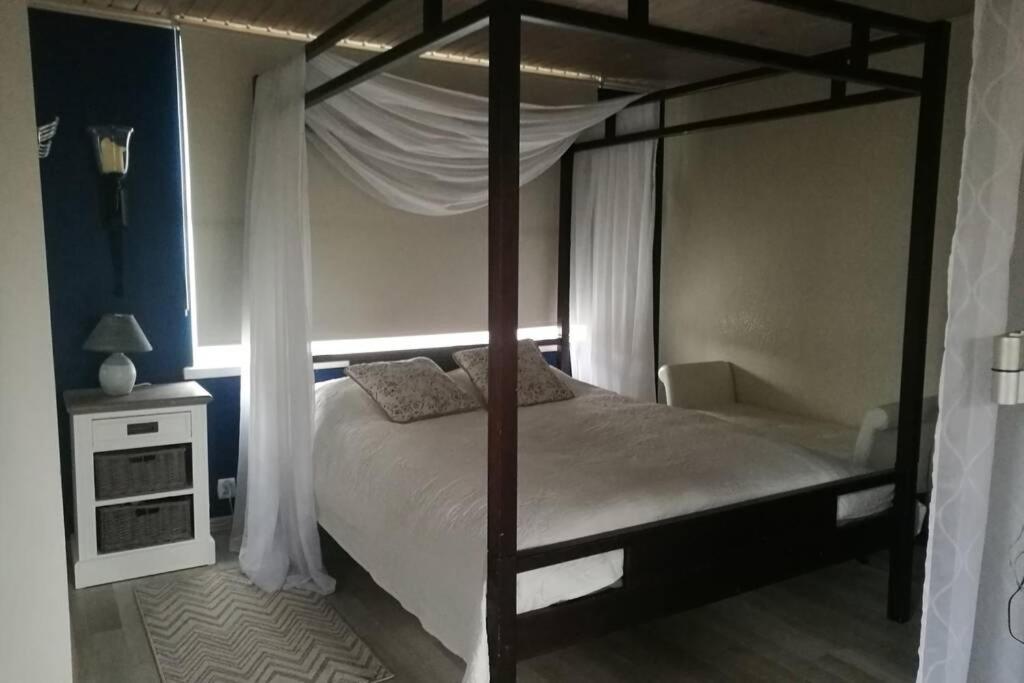Quiet Place With Garden Studio Apartment Tallin Zewnętrze zdjęcie